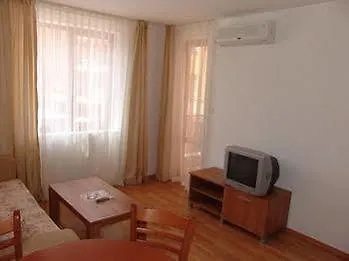 Kasandra Apartmanhotel *