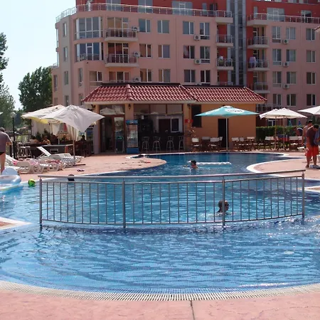 Apart Otel Kasandra *